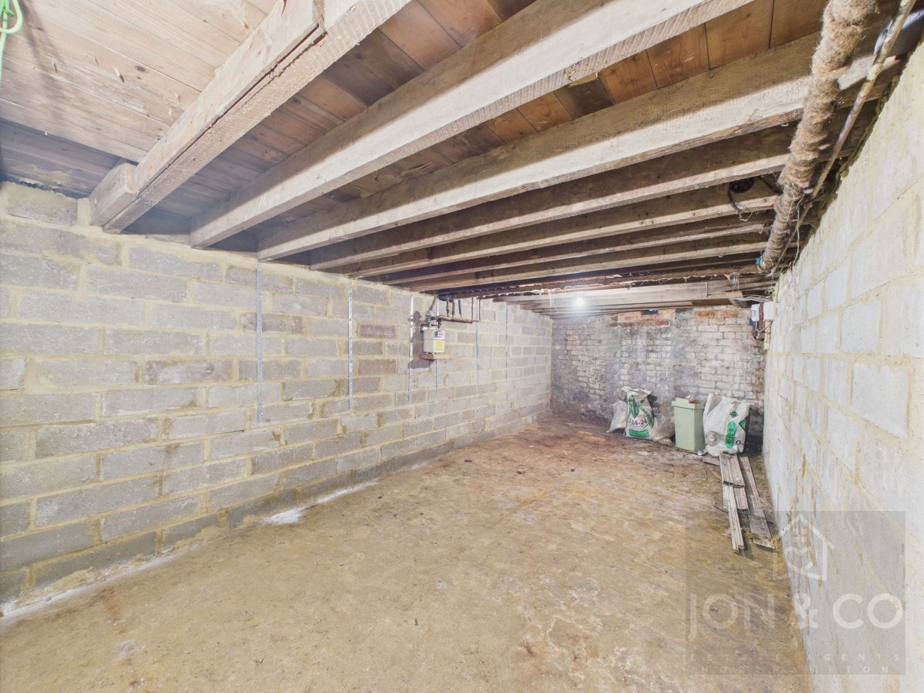 Baker Street | Semilong | NN2