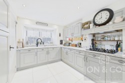 Cross Street | Moulton | NN3