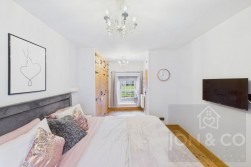 Cross Street | Moulton | NN3