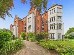 Lalgates Court | Harlestone Road | NN5