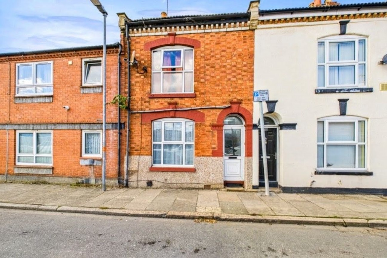 Earl Street | The Mounts | NN1