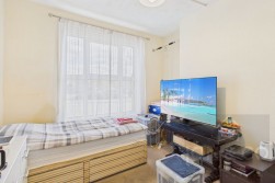 Earl Street | The Mounts | NN1