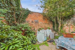 Earl Street | The Mounts | NN1