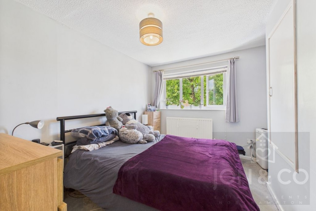 Hamsterly Park | Southfields | NN3