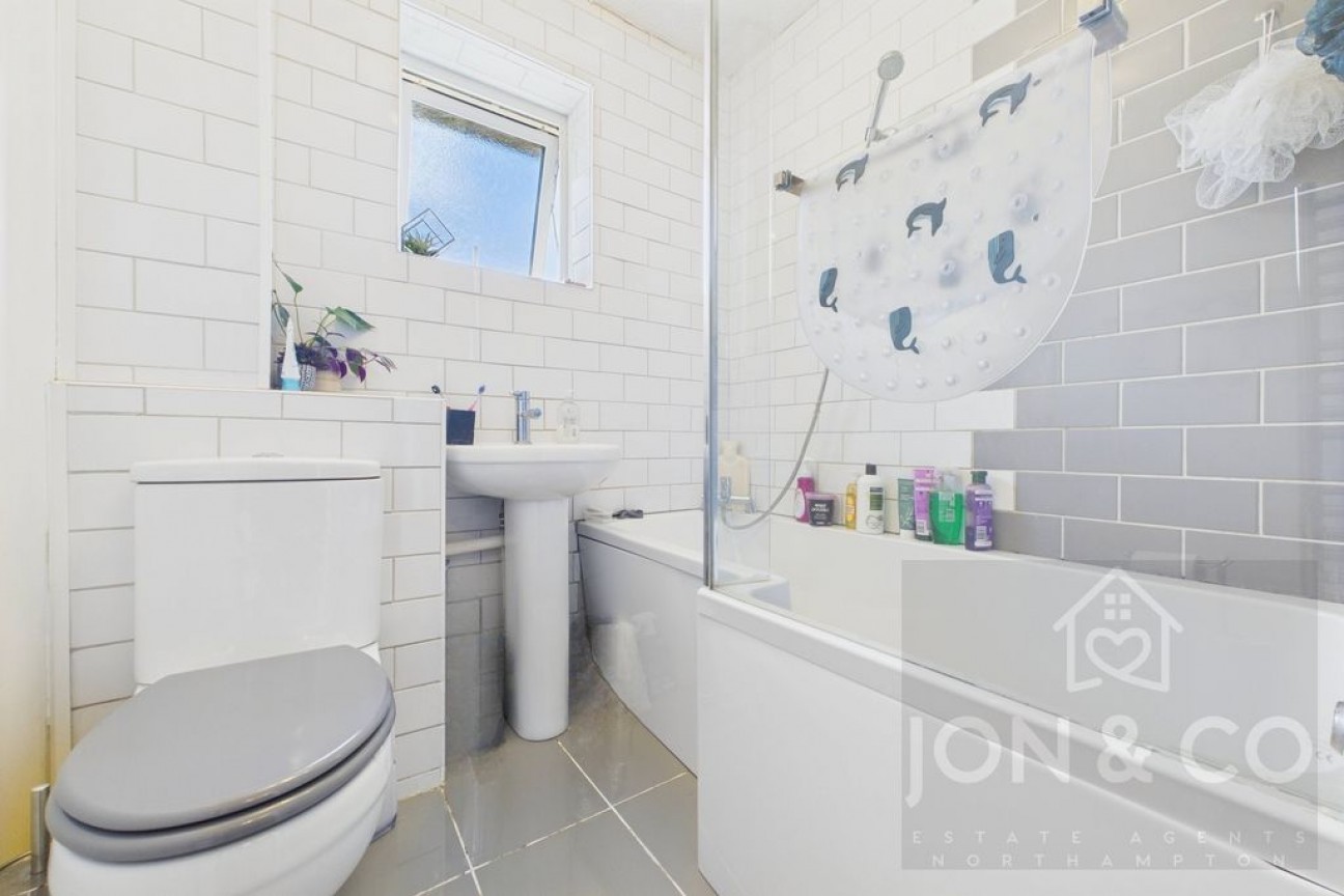 Hamsterly Park | Southfields | NN3