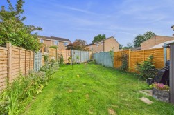 Hamsterly Park | Southfields | NN3