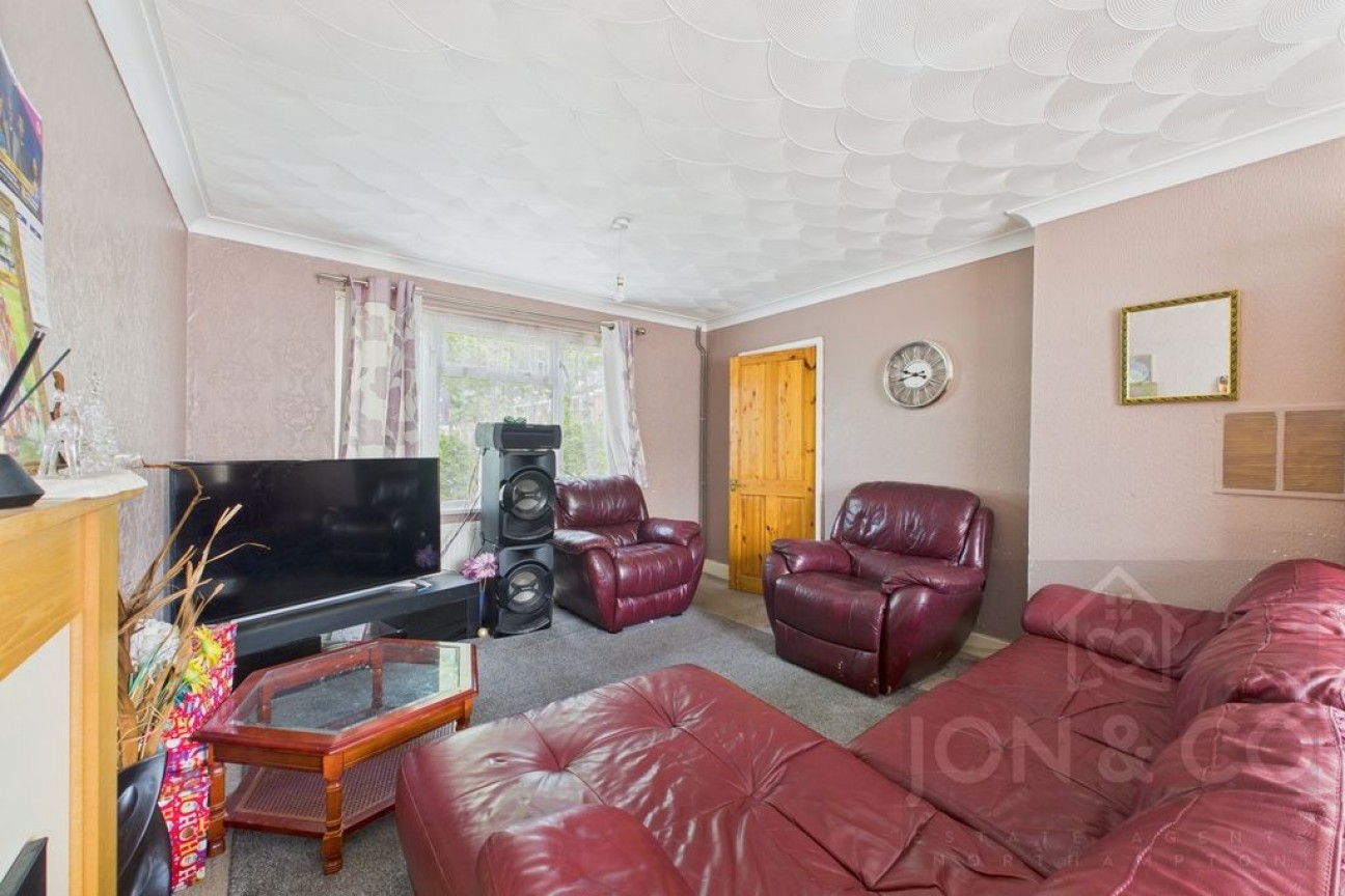Shelley Road | Wellingborough | NN8