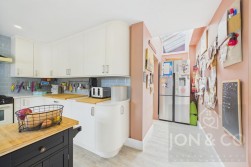 Northampton Road | Earls Barton | NN6