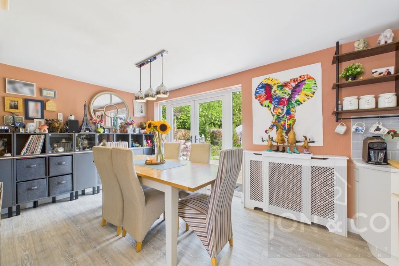 Northampton Road | Earls Barton | NN6