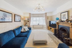 Northampton Road | Earls Barton | NN6