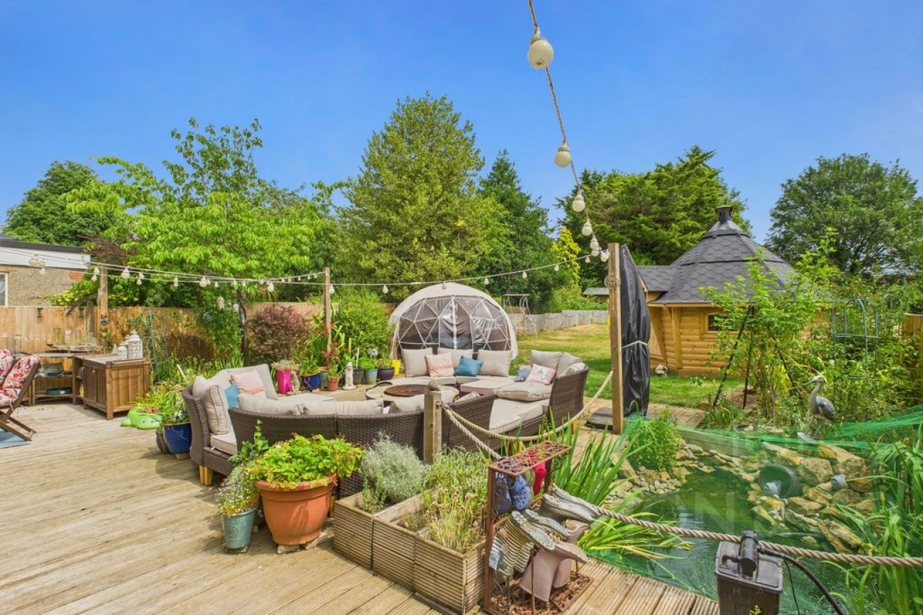 Northampton Road | Earls Barton | NN6