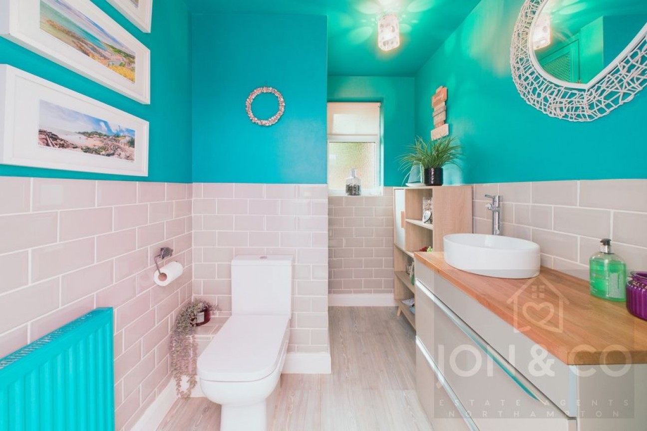 Northampton Road | Earls Barton | NN6