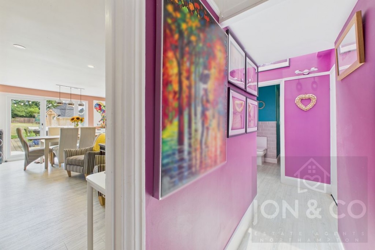 Northampton Road | Earls Barton | NN6