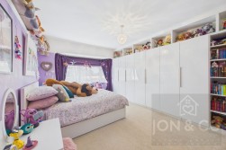 Northampton Road | Earls Barton | NN6