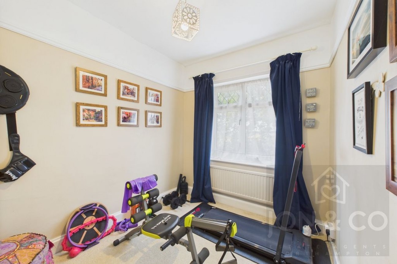 Northampton Road | Earls Barton | NN6