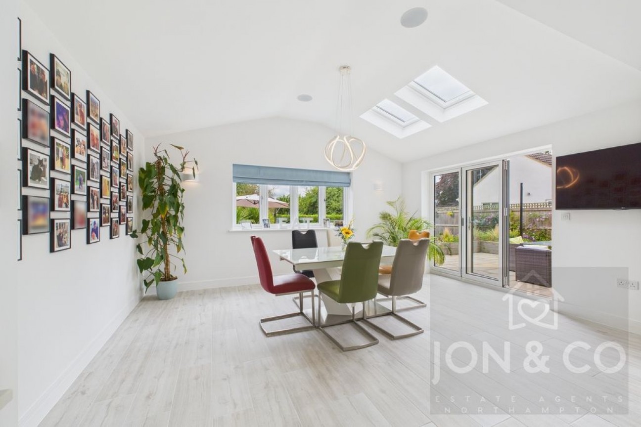 Pinetrees | Cottarville | NN3