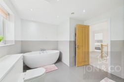 Pinetrees | Cottarville | NN3