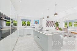 Pinetrees | Cottarville | NN3