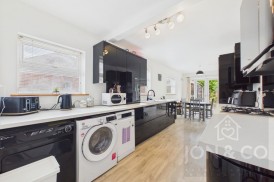 Northampton Lane South | Moulton | NN3