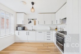 Turnpike | Moulton | NN3