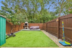 Turnpike | Moulton | NN3