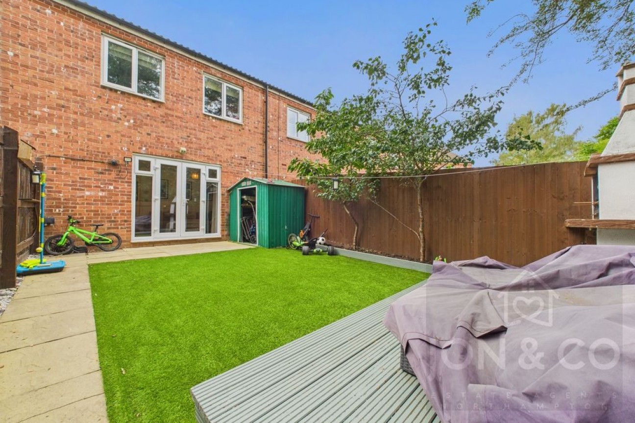 Turnpike | Moulton | NN3