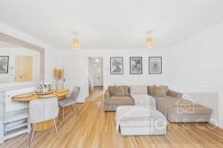 Turnpike | Moulton | NN3