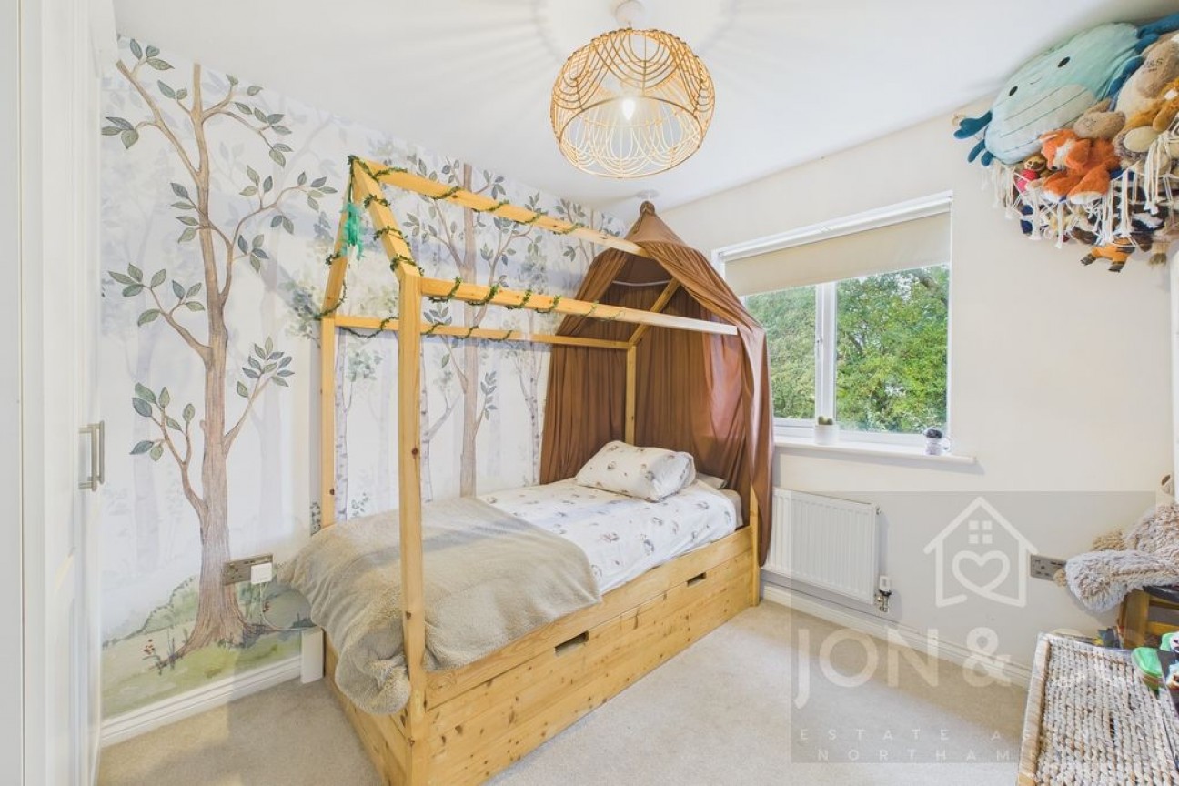 Turnpike | Moulton | NN3