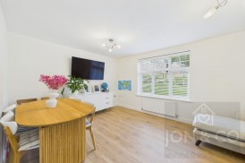 Lakeview Court | Little Billing | NN3