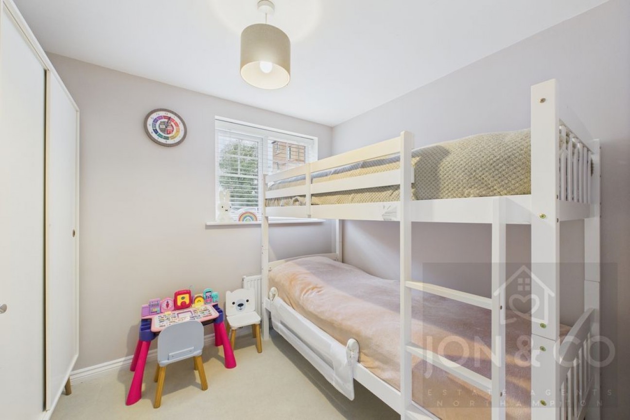 Lakeview Court | Little Billing | NN3