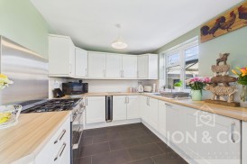 Manor Road | Moulton | NN3