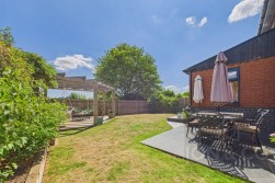 Grendon Road | Earls Barton | NN7