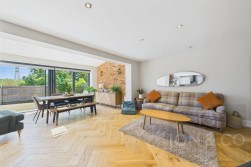 Grendon Road | Earls Barton | NN7