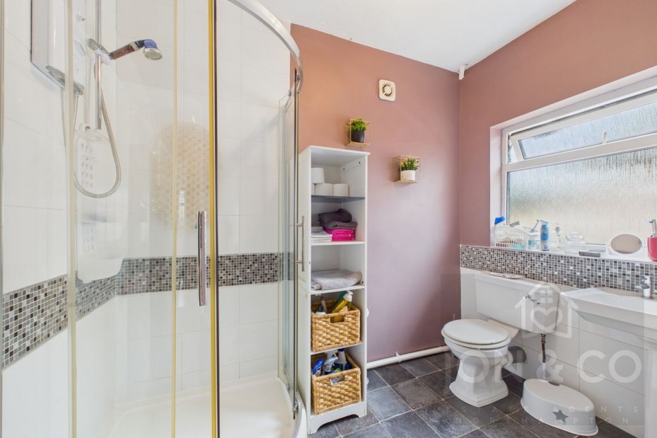Lindsay Avenue | Abington | NN3