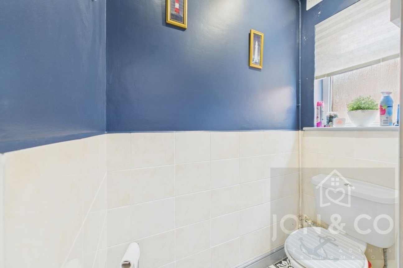 Lindsay Avenue | Abington | NN3