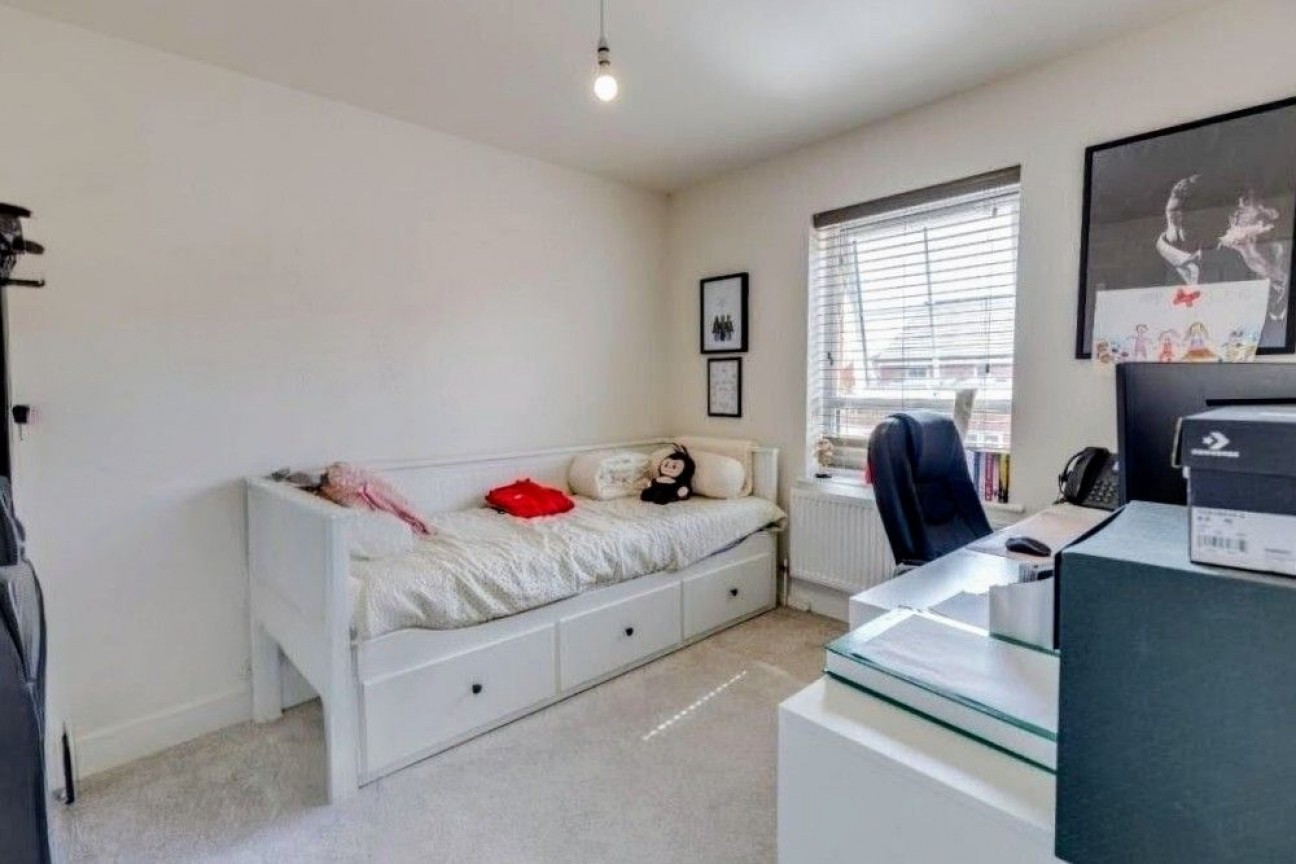 Stratford Drive | Overstone | NN6