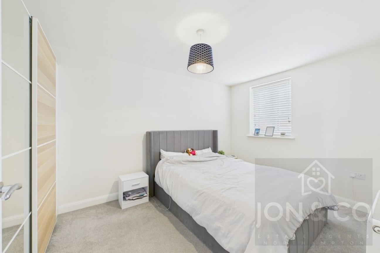 Teulon Close | Overstone Gate | NN6