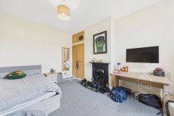Holly Road | Abington | NN1