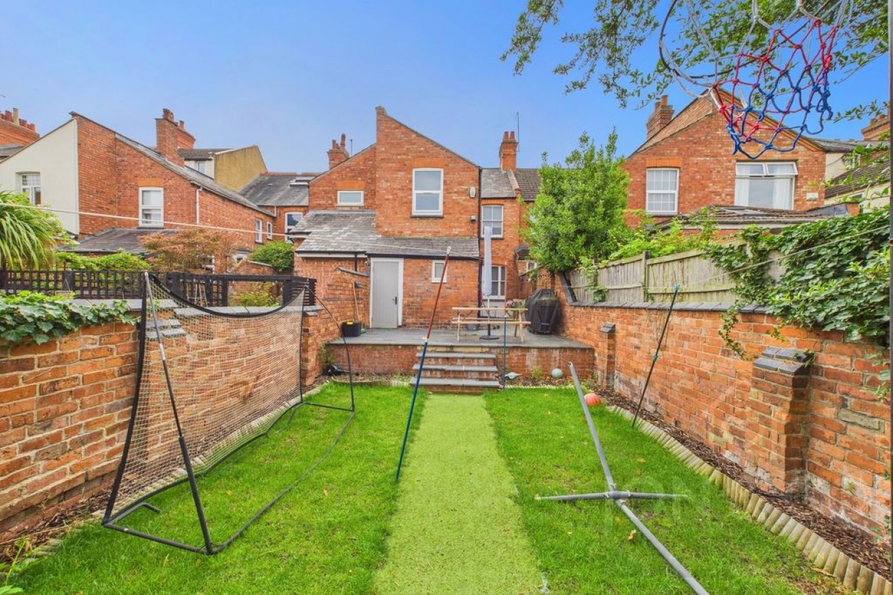 Holly Road | Abington | NN1