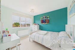 Obelisk Rise | Kingsthorpe | NN2