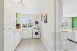 Obelisk Rise | Kingsthorpe | NN2