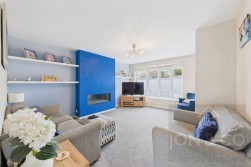 Obelisk Rise | Kingsthorpe | NN2