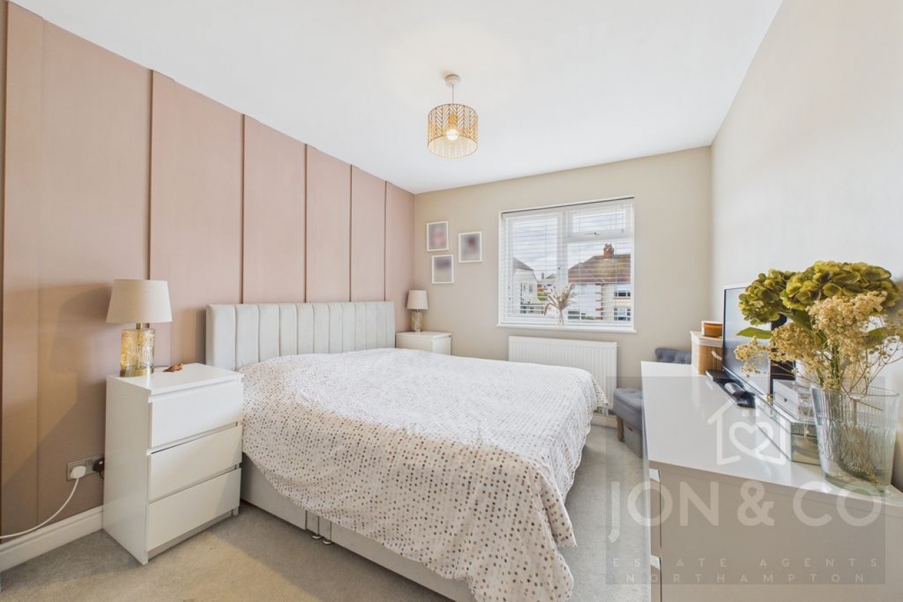 Main Road | Duston | NN5