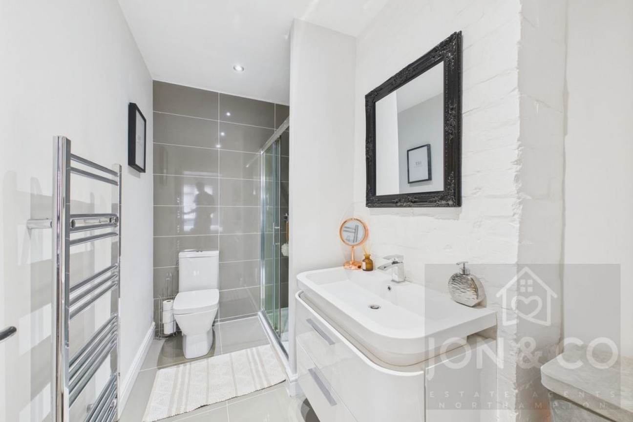 Main Road | Duston | NN5