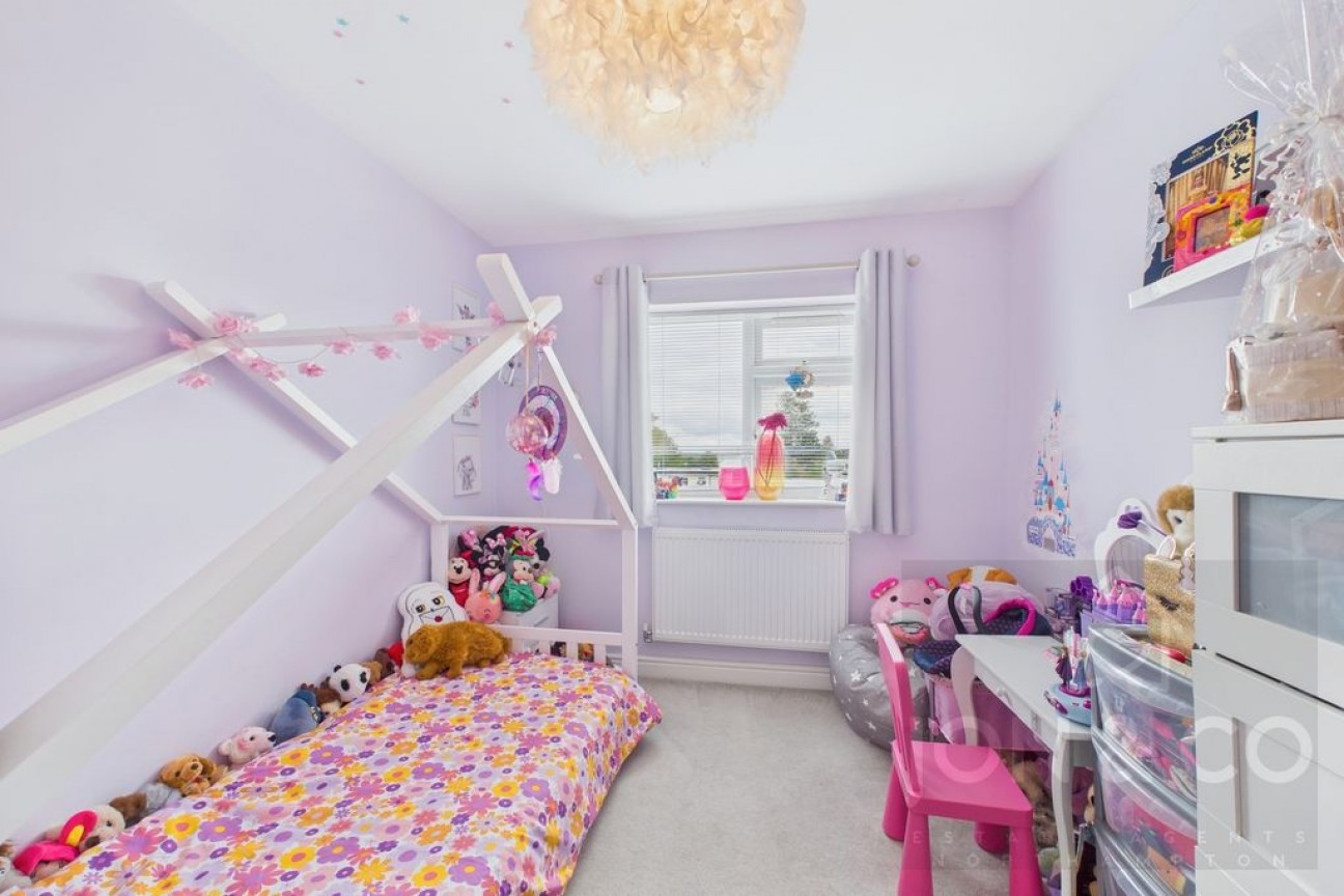 Main Road | Duston | NN5