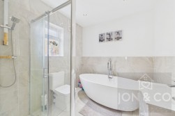 Main Road | Duston | NN5