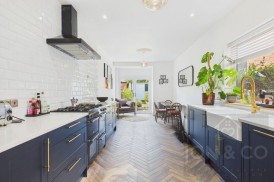 Collingwood Road | Abington | NN1