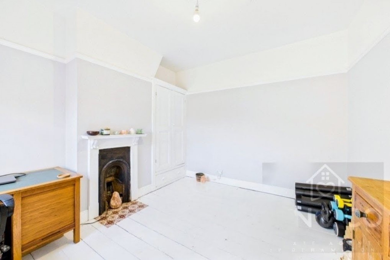 Collingwood Road | Abington | NN1