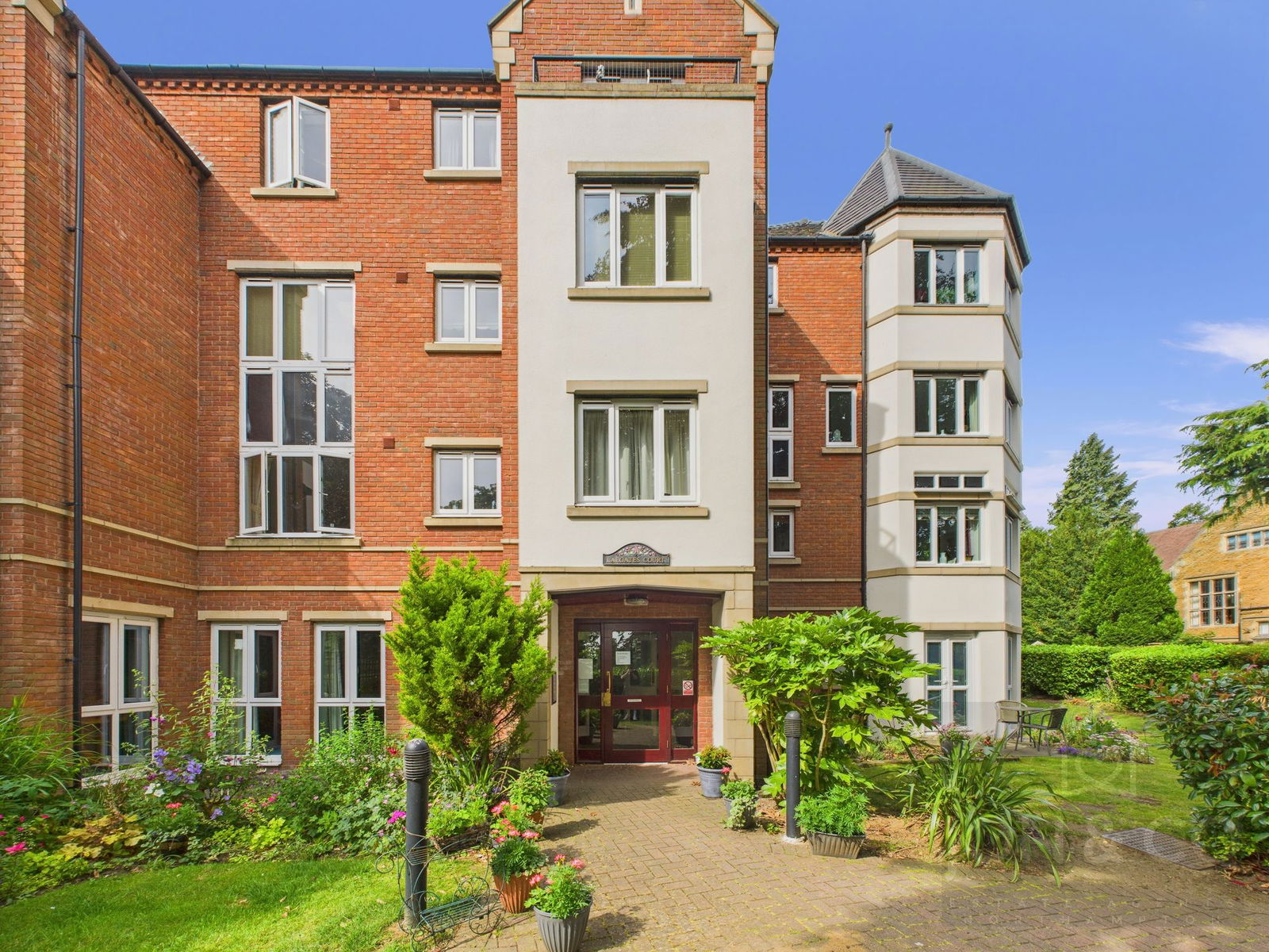 Lalgates Court | Duston | NN5