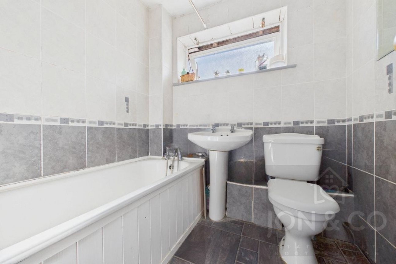 Lowick Court | Moulton | NN3